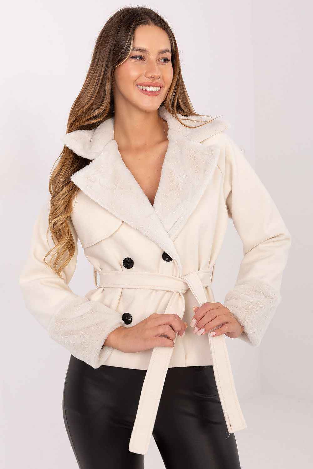 Coat model 219340